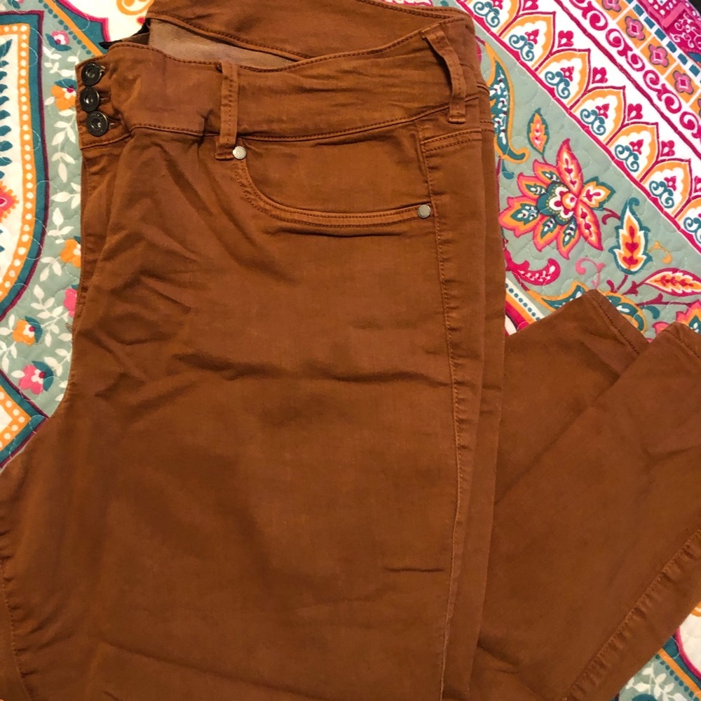 Torrid size 26 jeggings in burnt orange